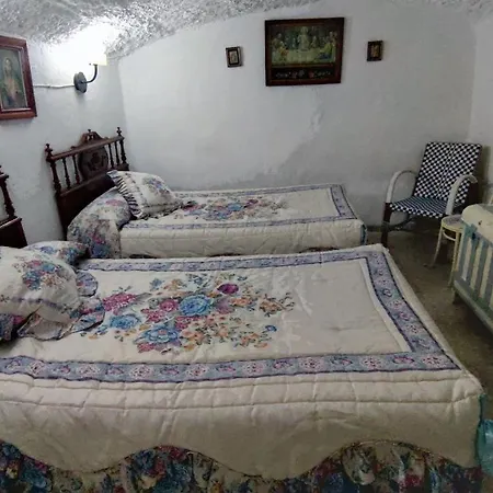Cueva De La Abuela Ferienhaus *