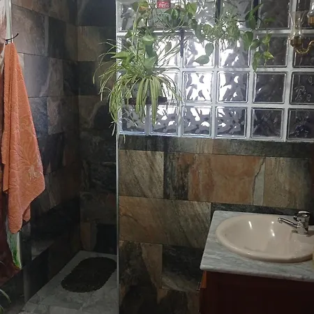 Cueva De La Abuela Ferienhaus